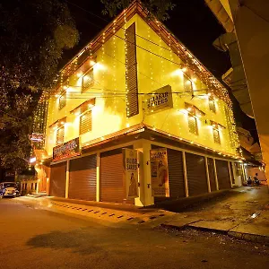 Hotel Roses Fortkochi