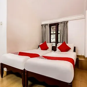 3* Hotel Rasa