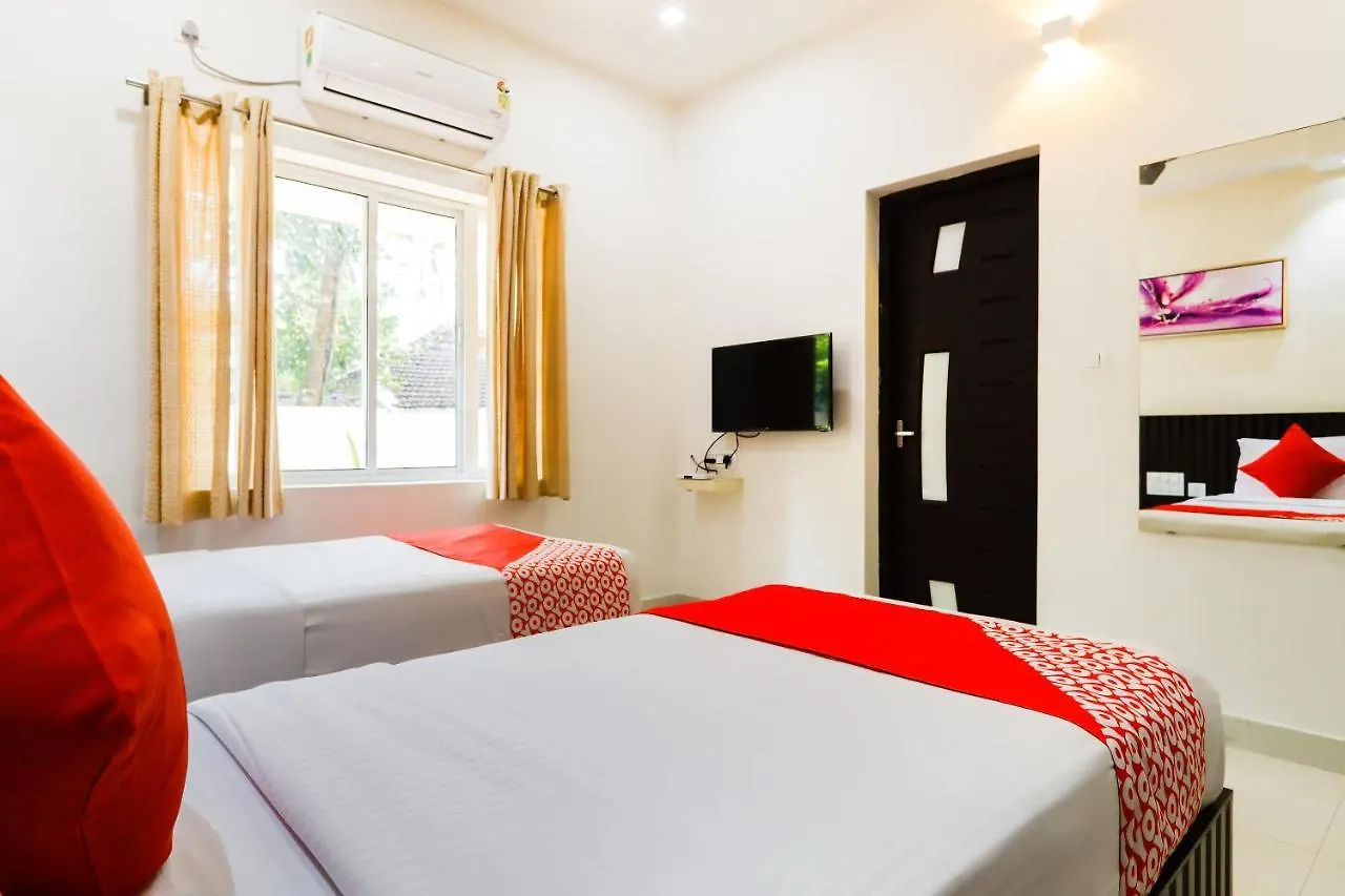 Oyo 62647 Hotel Suites 9 Kakkanad