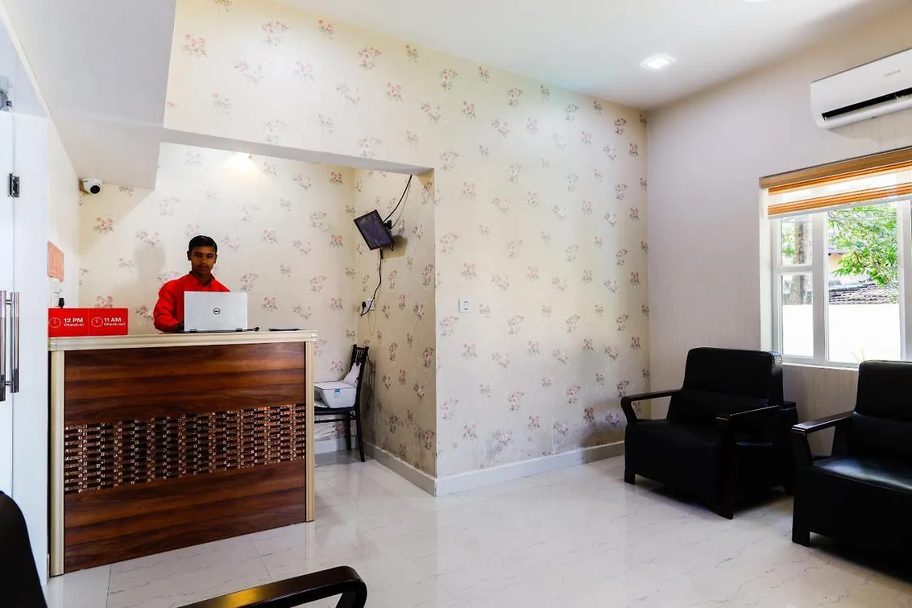***  Oyo 62647 Hotel Suites 9 Kakkanad India